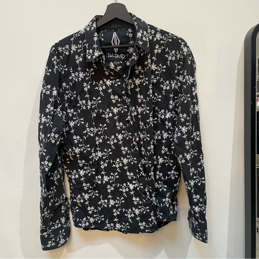 Volcom Black and White Floral Button Down Shirt